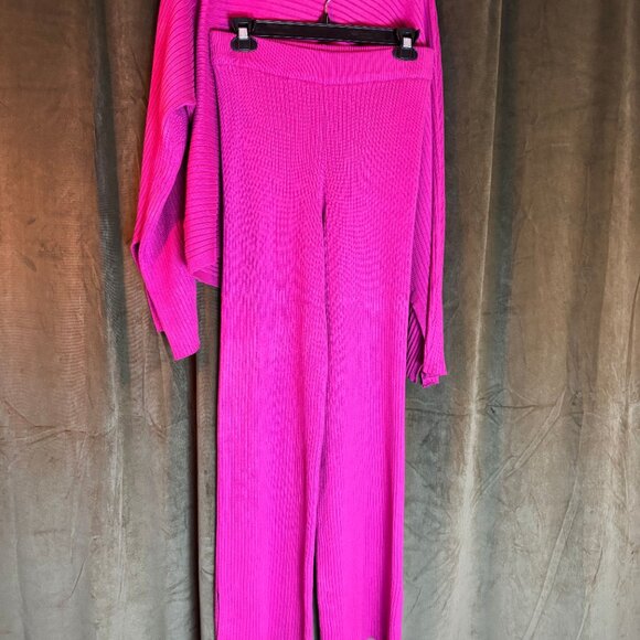 Pink Rose Ribbed Two piece pink set - Picture 2 of 5